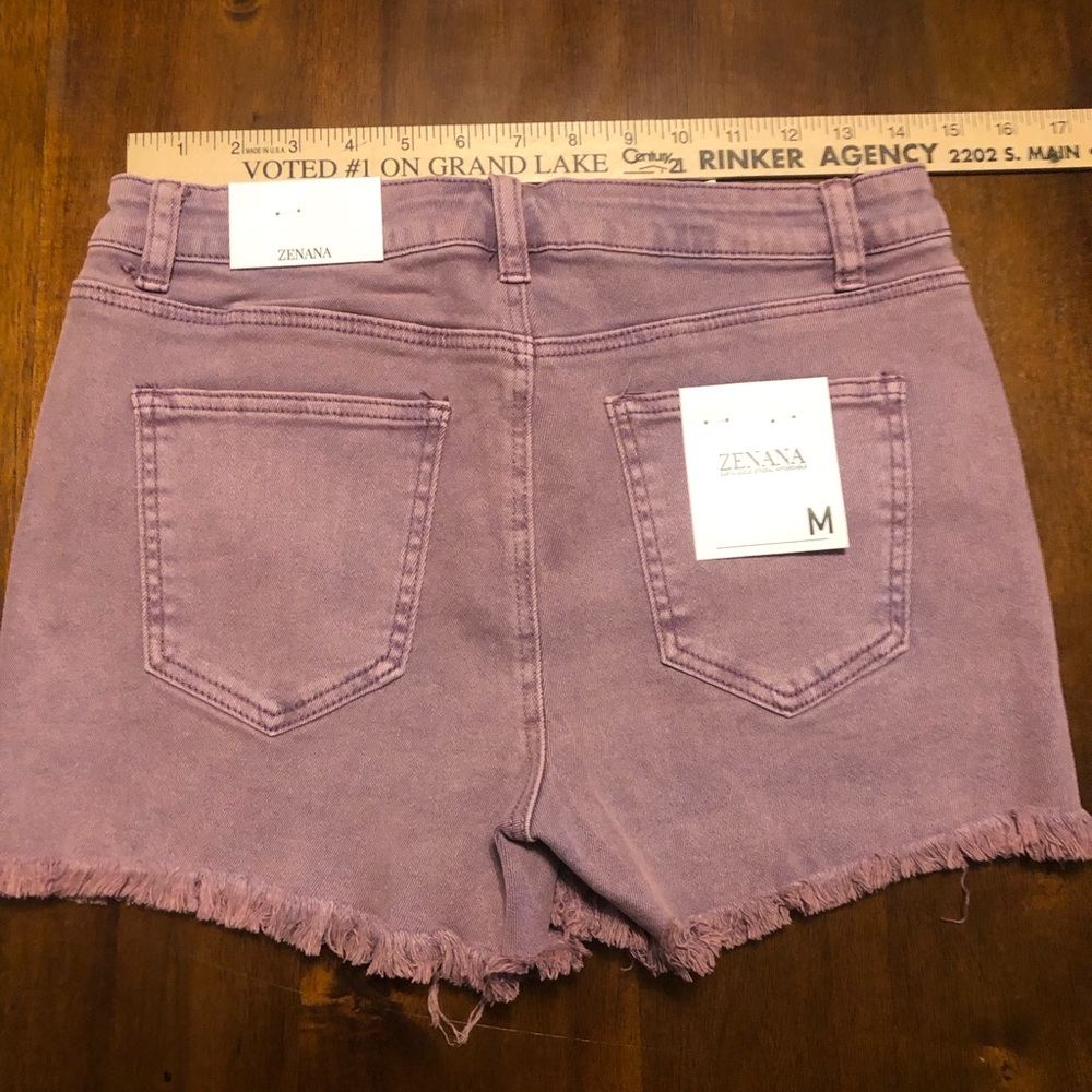 Zanna Women's Lavender Jean Shorts - Picture 2 of 2